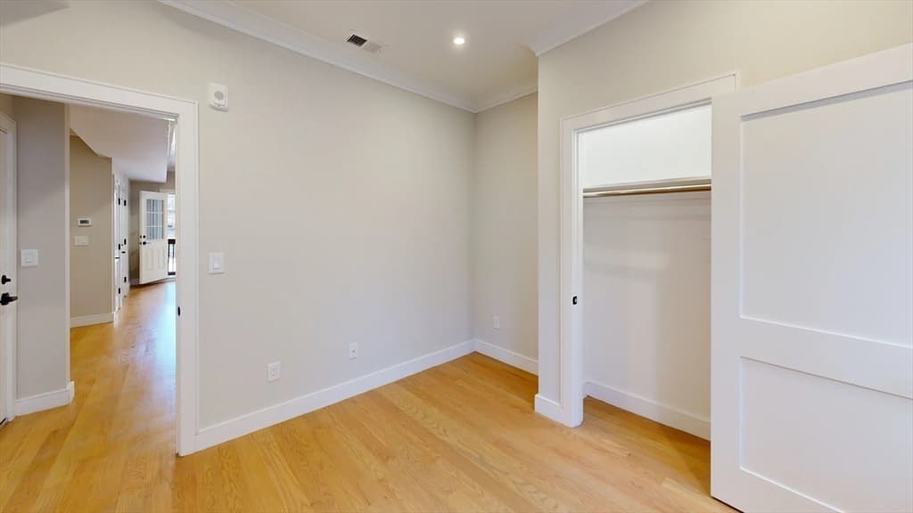 5-9 Family at 159-161 Allston, Boston MA 02134, photo 5 of 15
