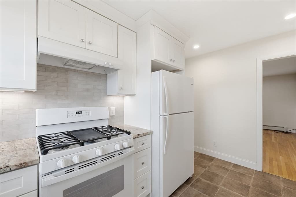 19 Alton Court # 2, Brookline MA 02446 photo 6