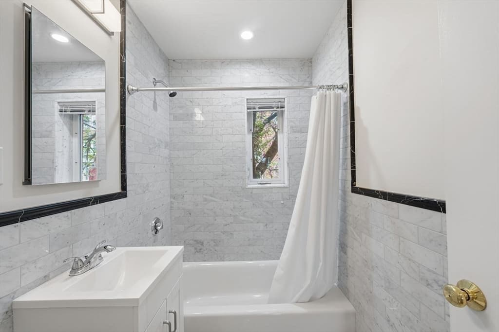 19 Alton Court # 2, Brookline MA 02446 photo 16