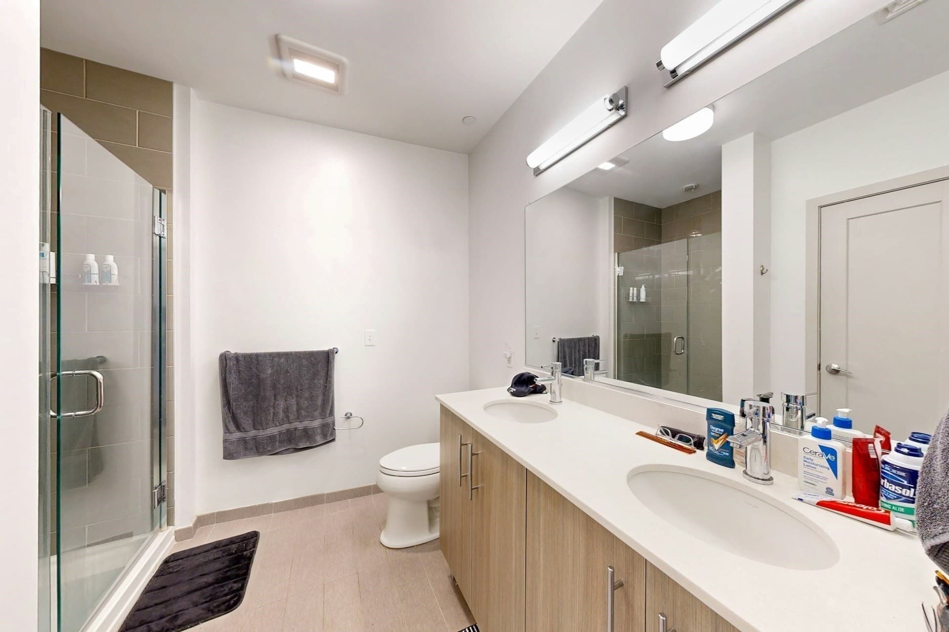 Condominium at 180 Telford St # 321, Boston MA 02135, photo 9 of 16