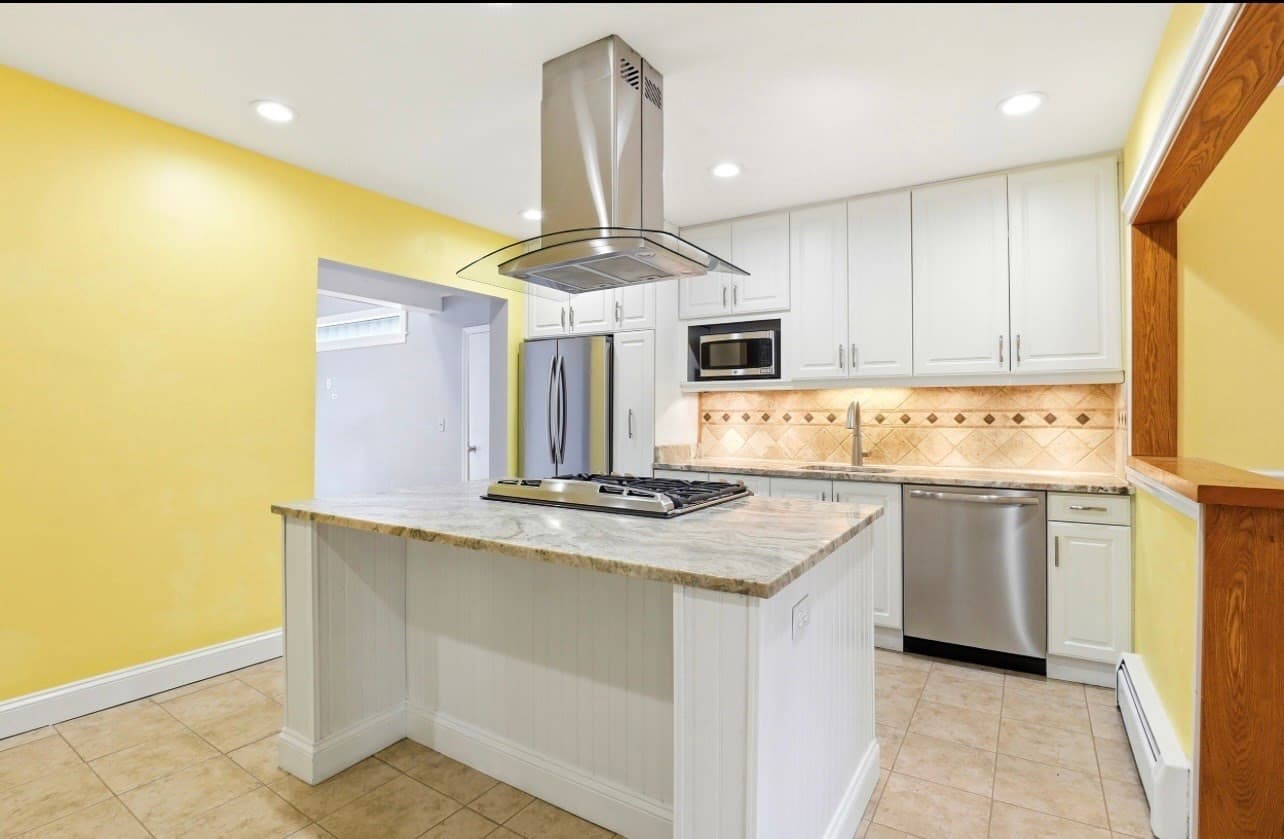 2 Family - 2 Units Up/Down at 279 Osgood Street, North Andover MA 01845, photo 6 of 41
