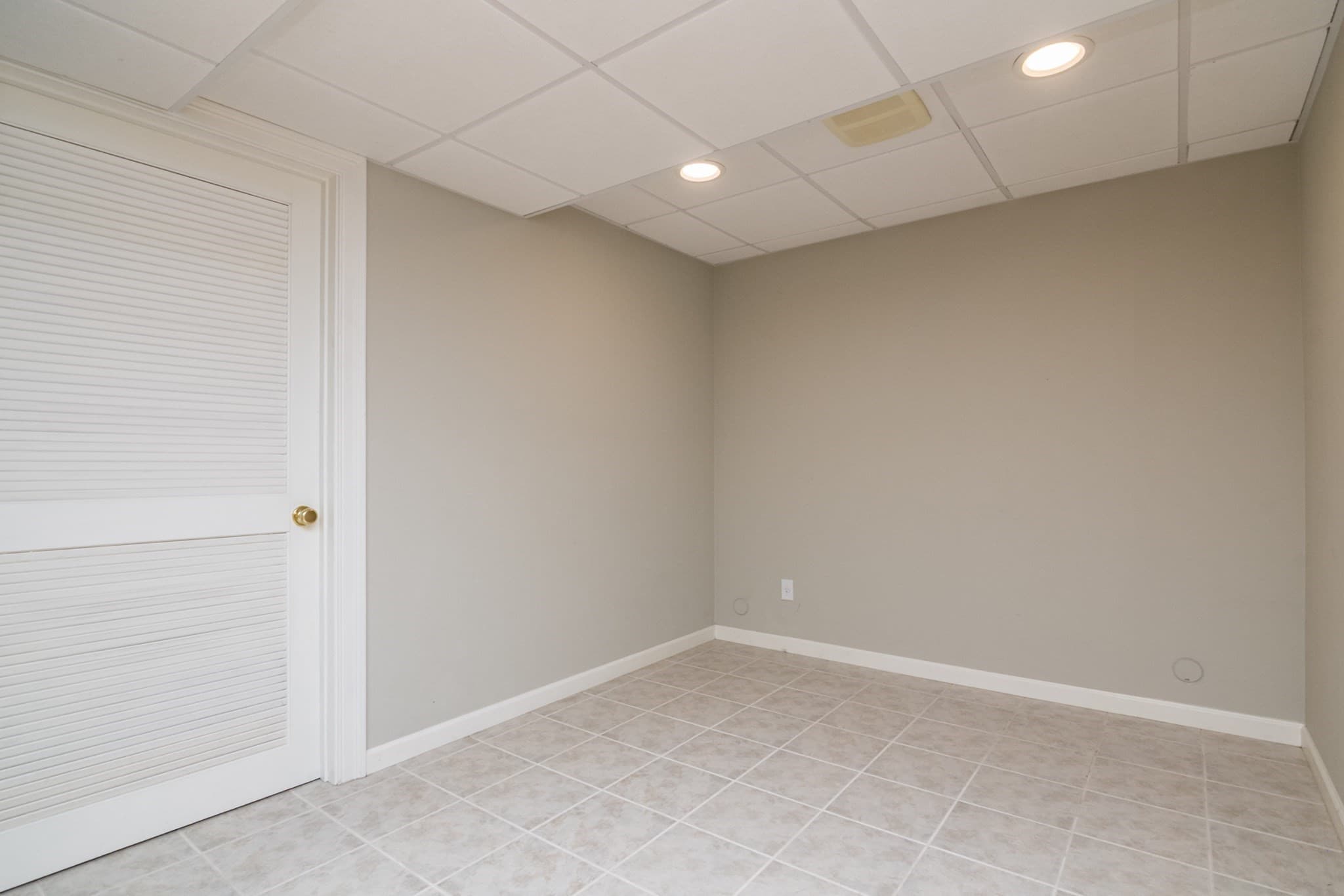 Condominium at 100 High Pine Cir # 100, Wilbraham MA 01095, photo 27 of 40