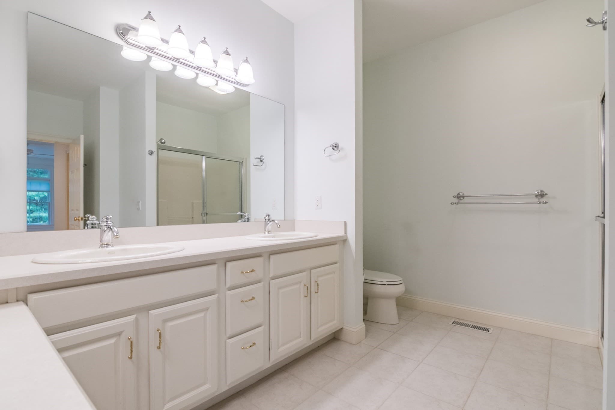Condominium at 100 High Pine Cir # 100, Wilbraham MA 01095, photo 15 of 40
