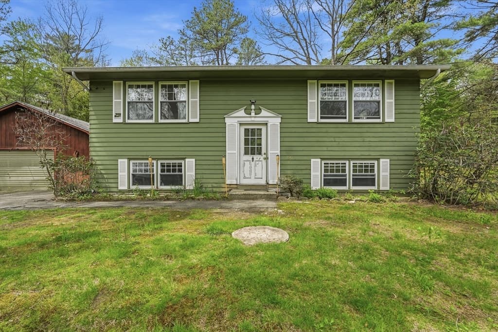 390 State St, Amherst MA 01002 photo 2