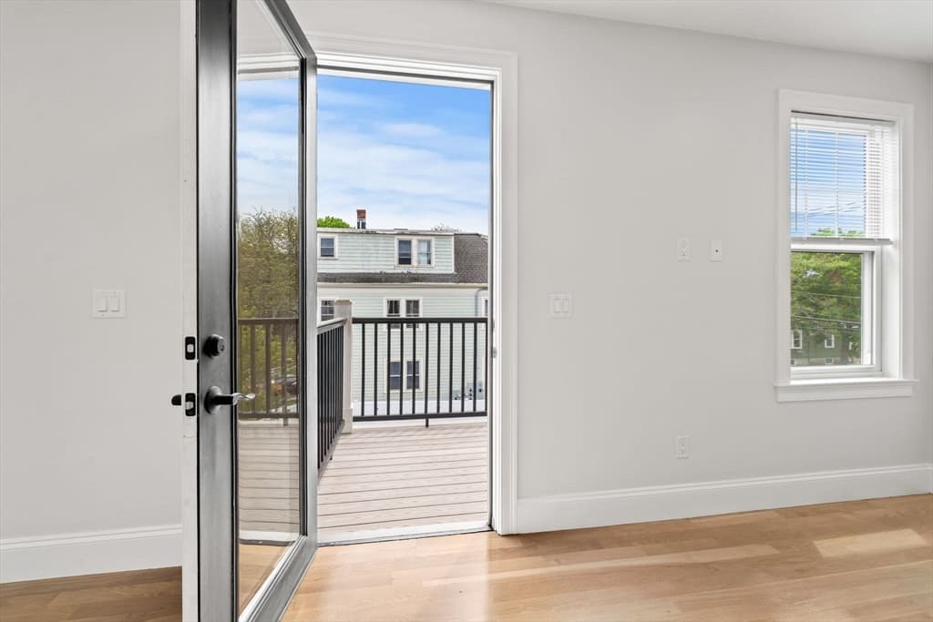 4 Wakefield Ave # 4, Wakefield MA 01880 photo 17
