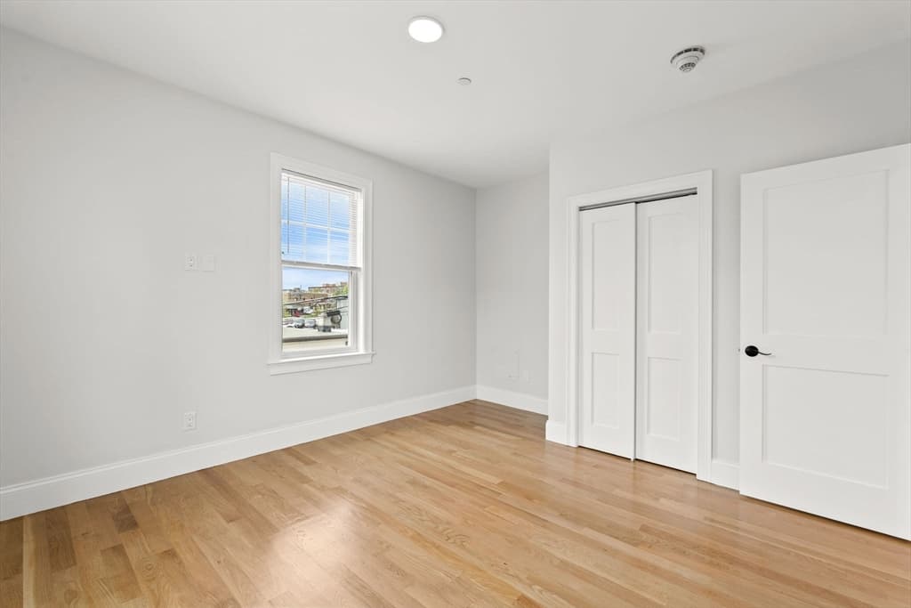 4 Wakefield Ave # 4, Wakefield MA 01880 photo 24