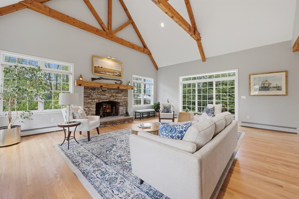 Single Family Residence at 5 Knights Lane, Newburyport MA 01950, photo 5 of 41
