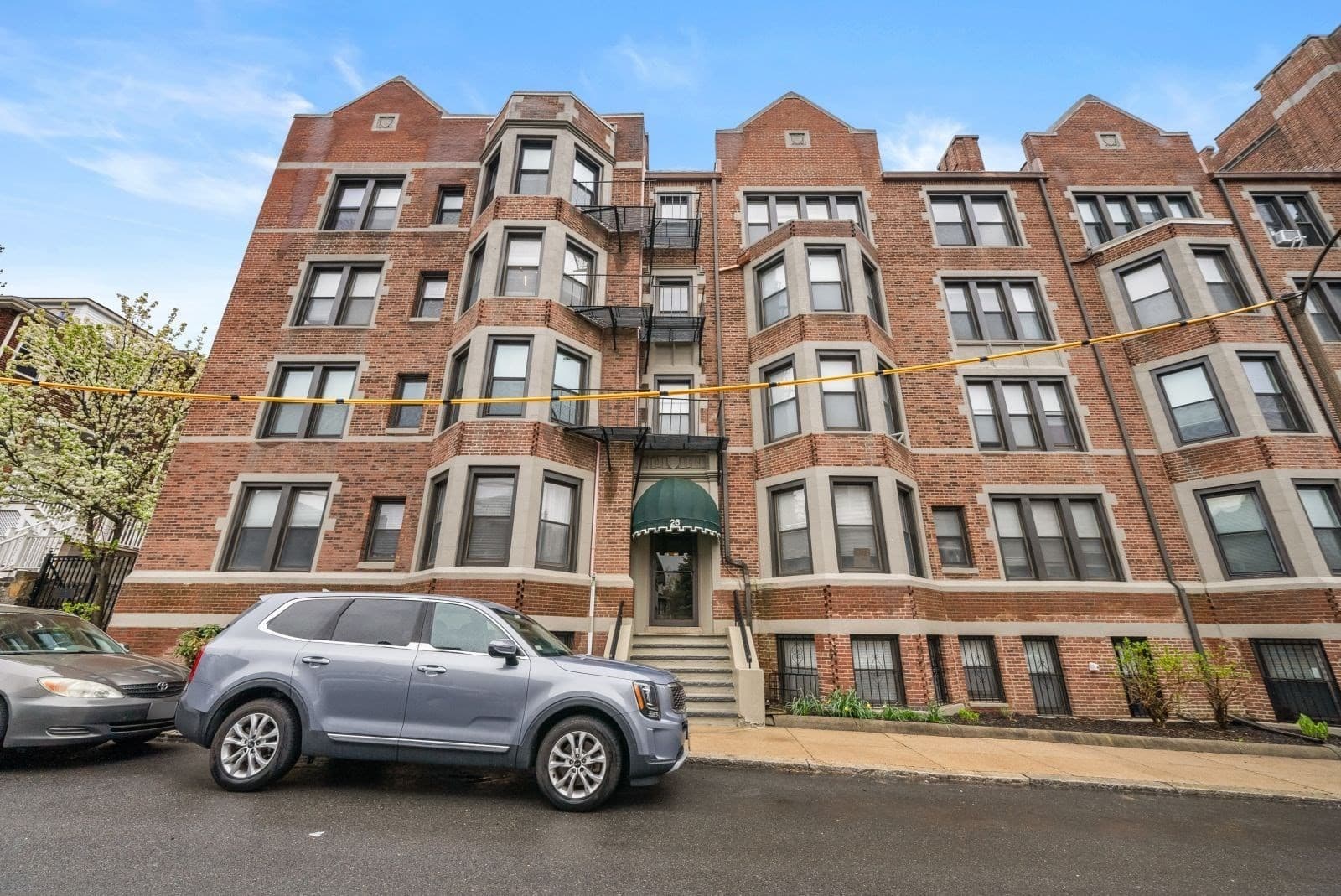 Condominium at 26 Commonwealth Ter # 19, Boston MA 02135, photo 4 of 23