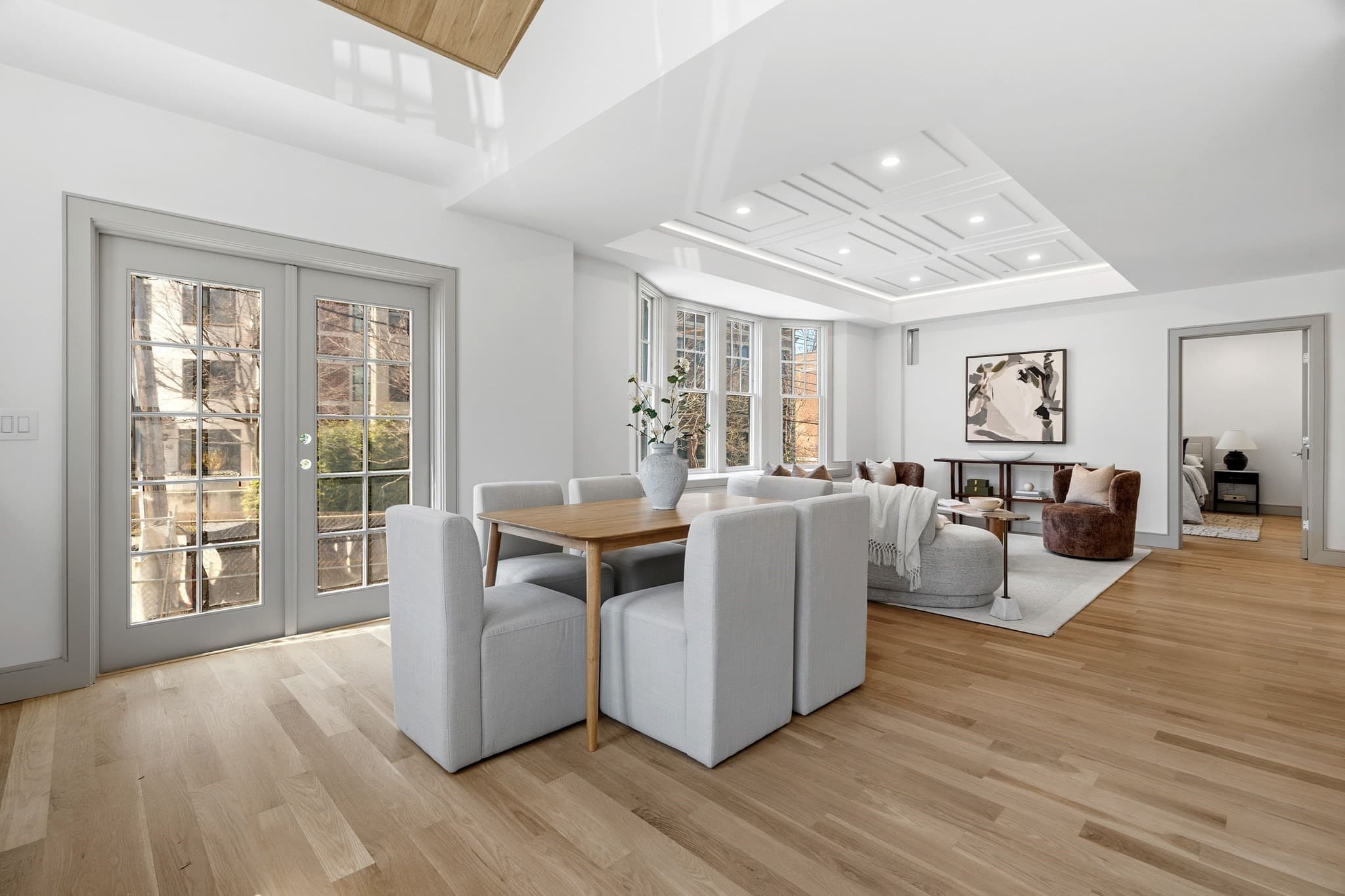 Condominium at 92 Sewall Ave # 2C, Brookline MA 02446, photo 3 of 9