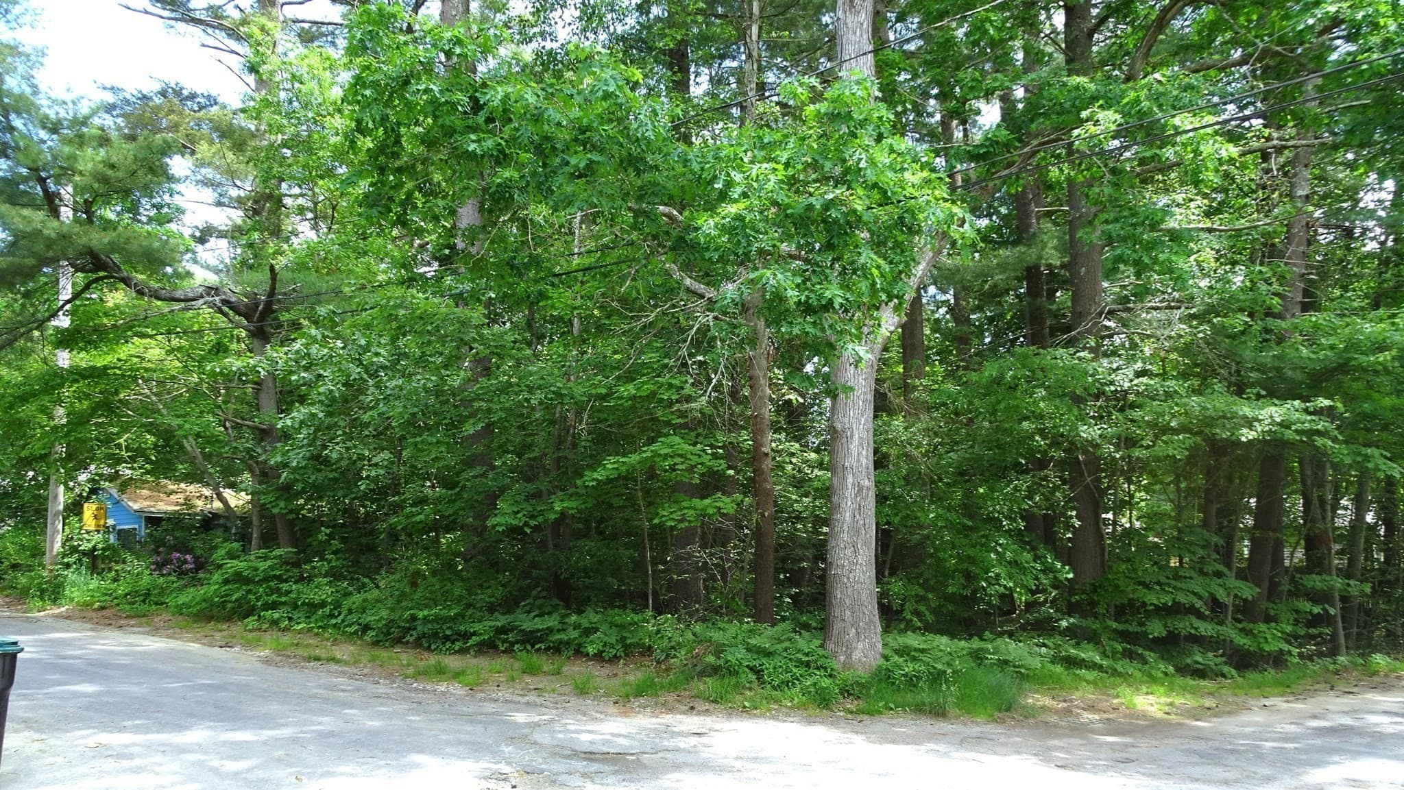 Residential at 20 Thirteenth Ave, Halifax MA 02338, photo 2 of 7