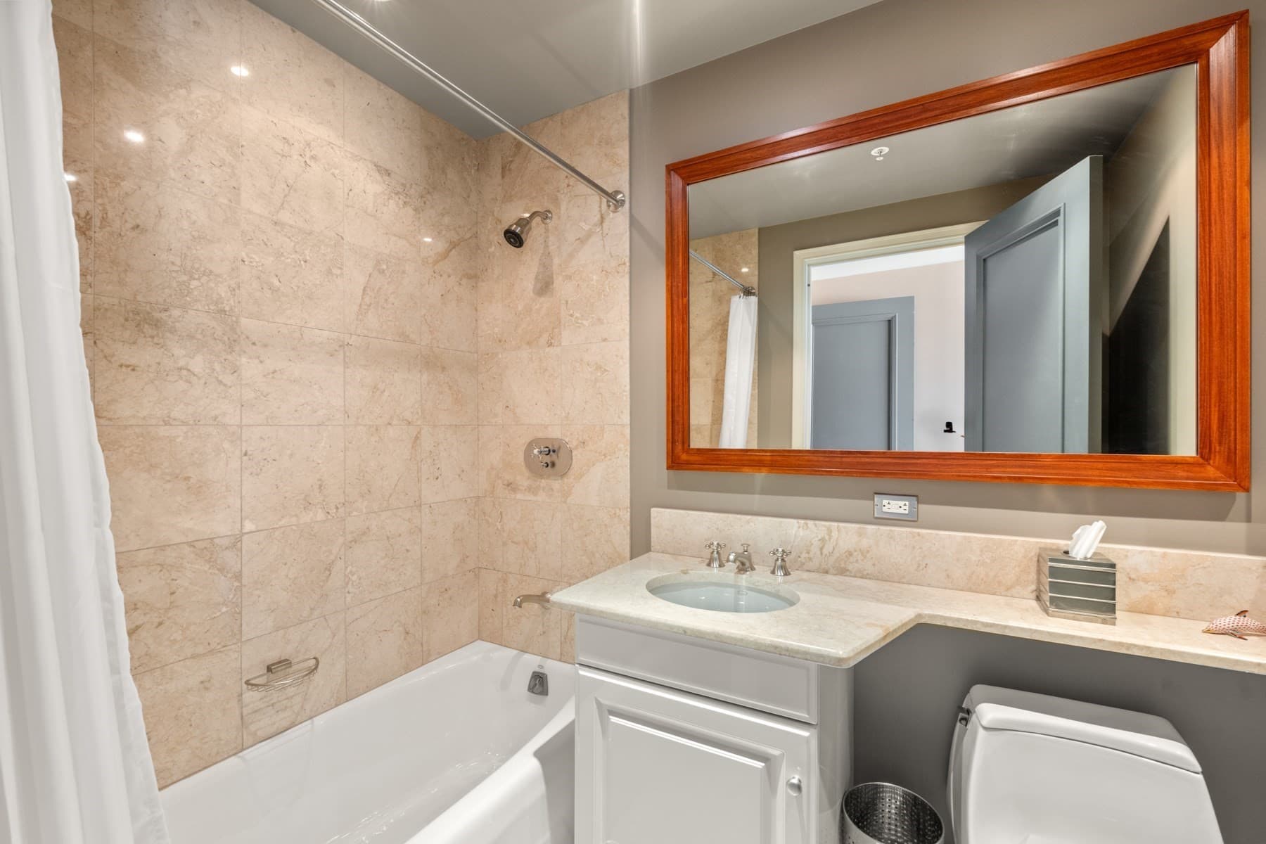 Condominium at 2 Avery St # 24C, Boston MA 02111, photo 17 of 42