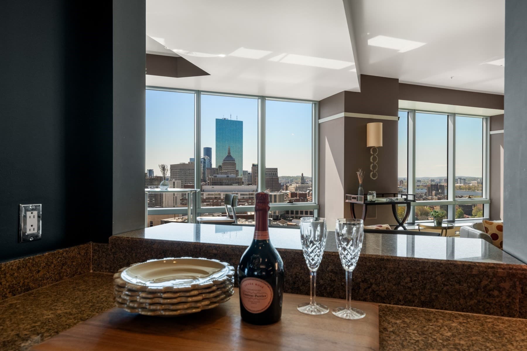 Condominium at 2 Avery St # 24C, Boston MA 02111, photo 9 of 42