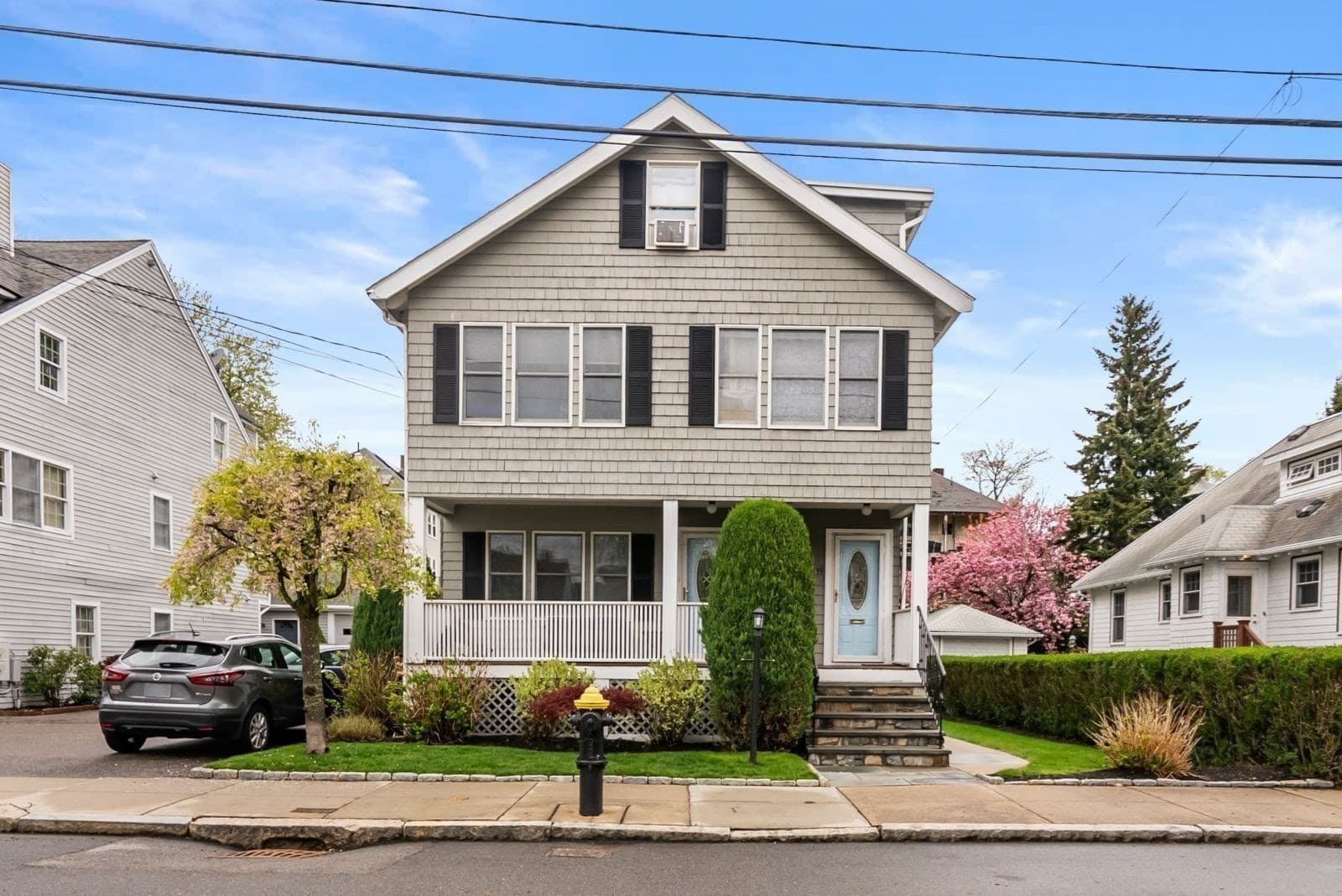 Multi Family at 39-41 Donnybrook Rd, Boston MA 02135, photo 2 of 37