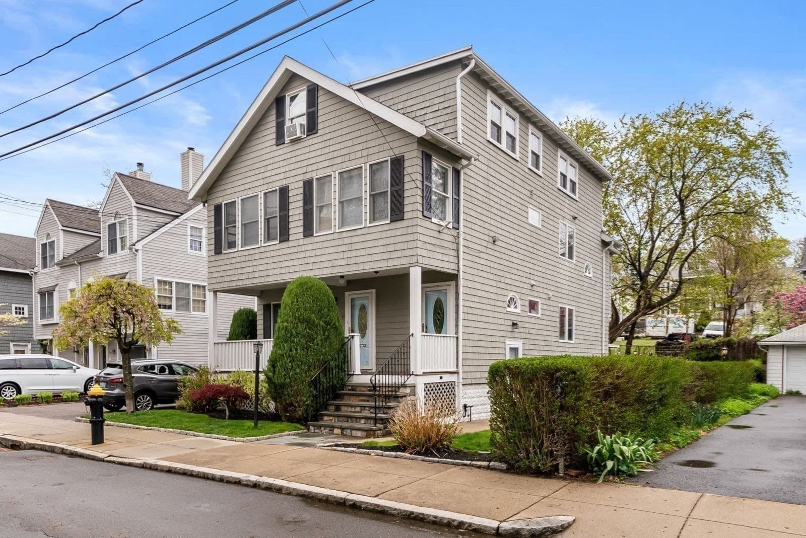 Multi Family at 39-41 Donnybrook Rd, Boston MA 02135, photo 3 of 37
