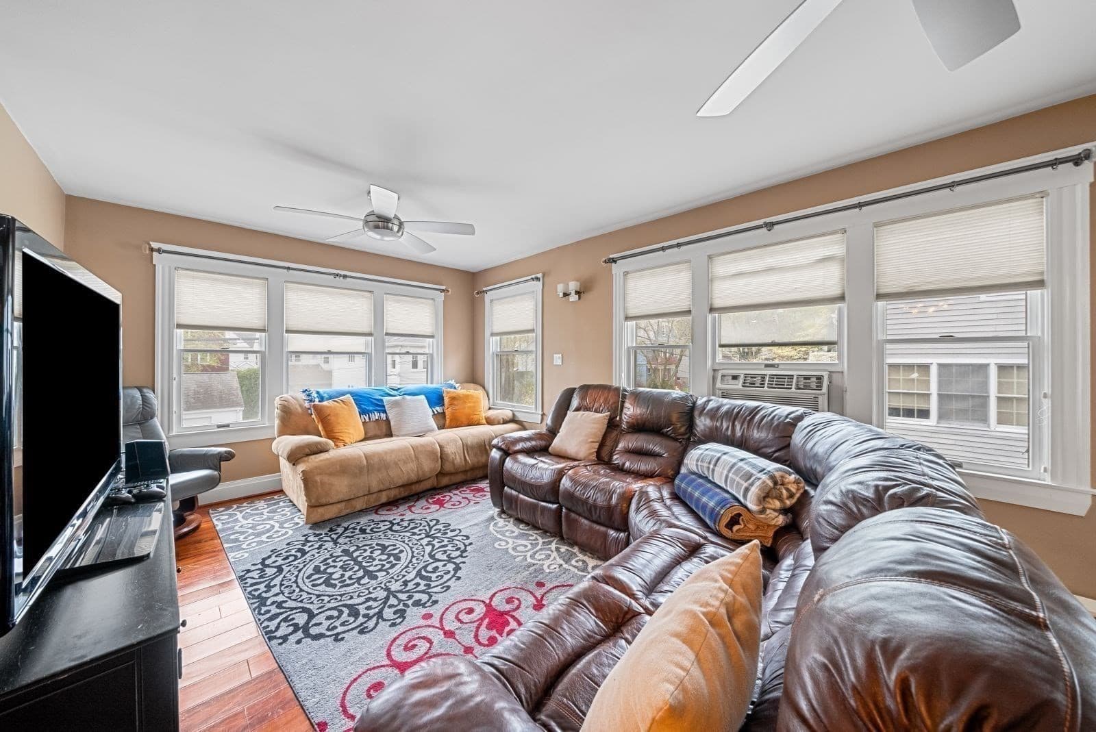 Multi Family at 39-41 Donnybrook Rd, Boston MA 02135, photo 18 of 37