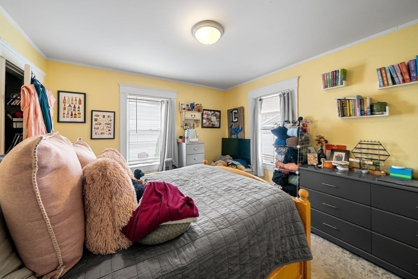 Multi Family at 39-41 Donnybrook Rd, Boston MA 02135, photo 11 of 37