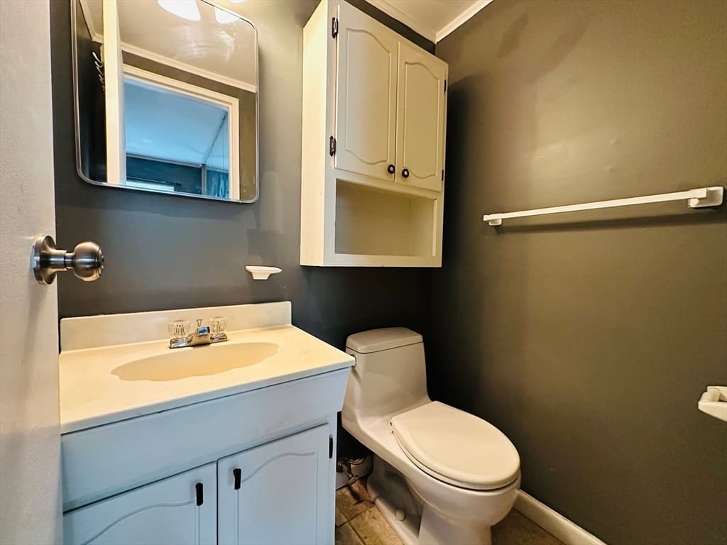 Condominium at 288 Regency Park Dr # 288, Agawam MA 01001, Agawam, photo 20 of 24