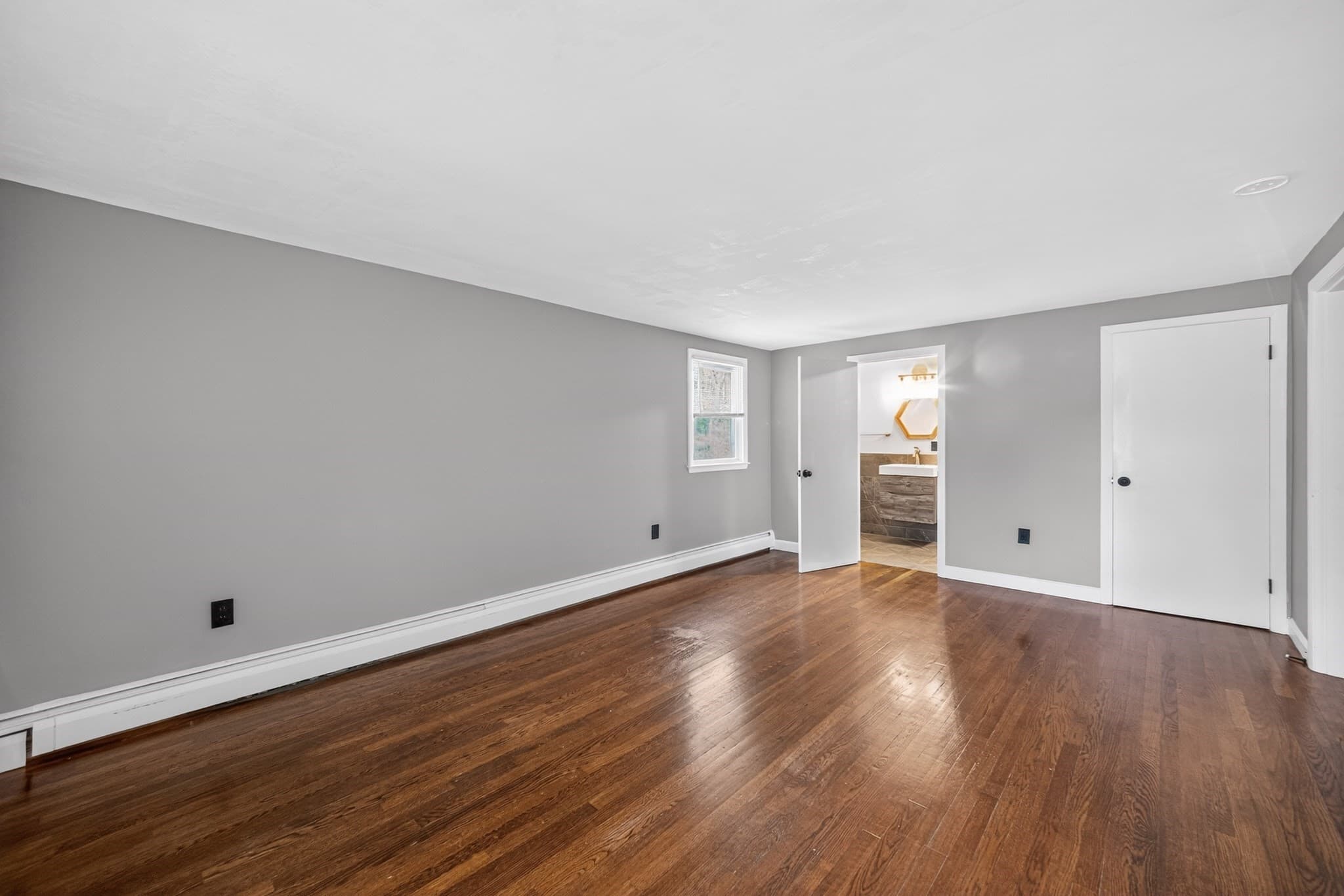Single Family Residence at 61 Jordan St, Chelmsford MA 01863, photo 15 of 30