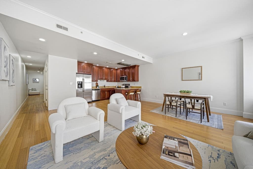 Condominium at 55 Temple Pl # 4, Boston MA 02111, photo 2 of 37