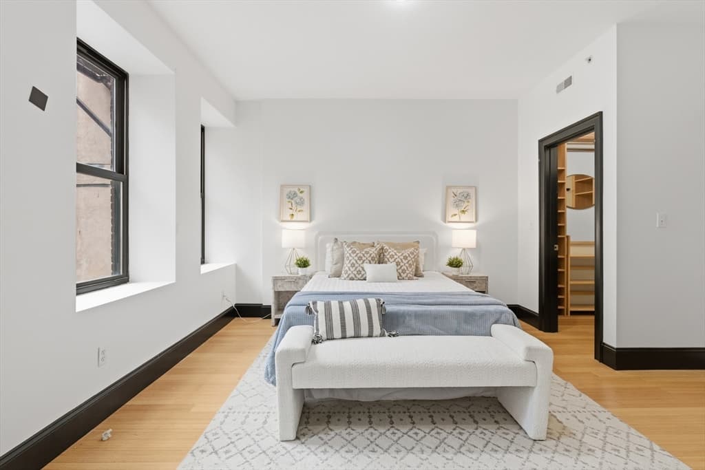 Condominium at 55 Temple Pl # 4, Boston MA 02111, photo 17 of 37