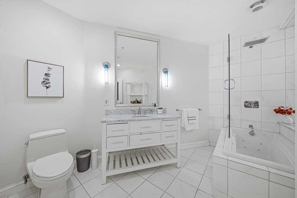 Condominium at 55 Temple Pl # 4, Boston MA 02111, photo 22 of 37