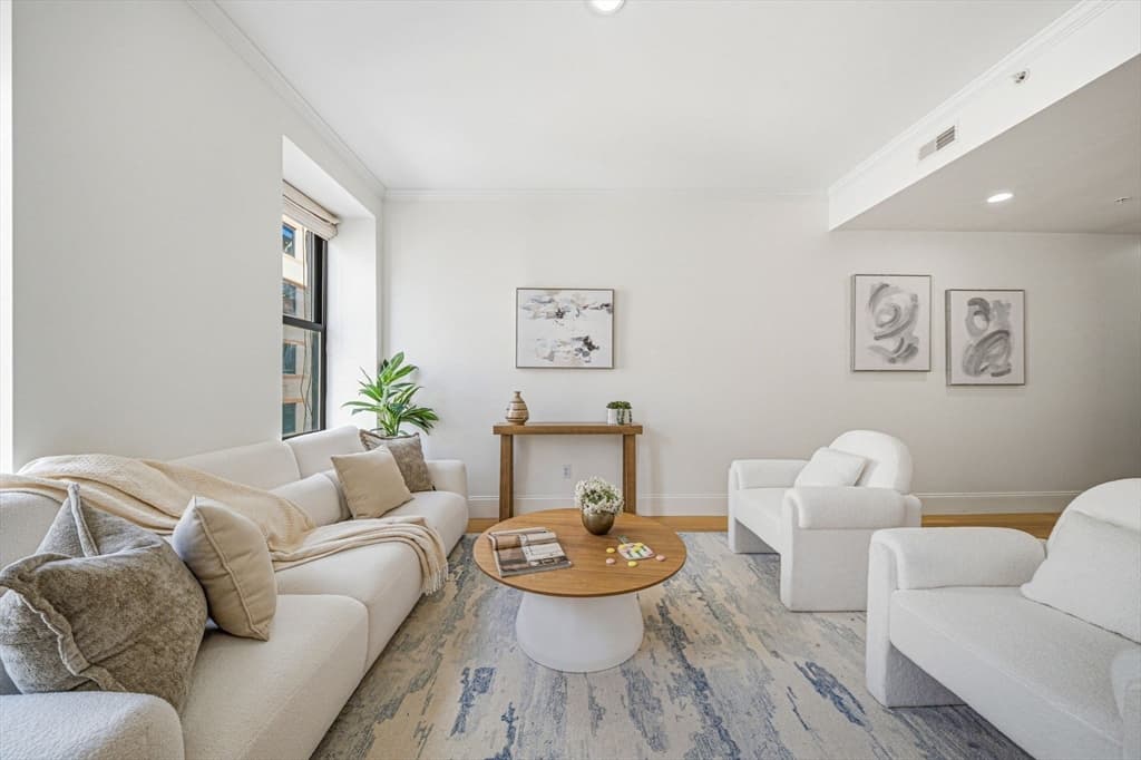 Condominium at 55 Temple Pl # 4, Boston MA 02111, photo 3 of 37