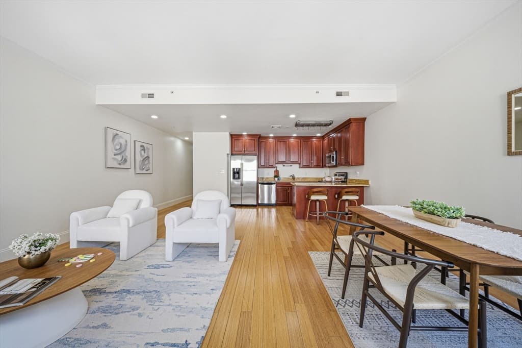 Condominium at 55 Temple Pl # 4, Boston MA 02111, photo 9 of 37