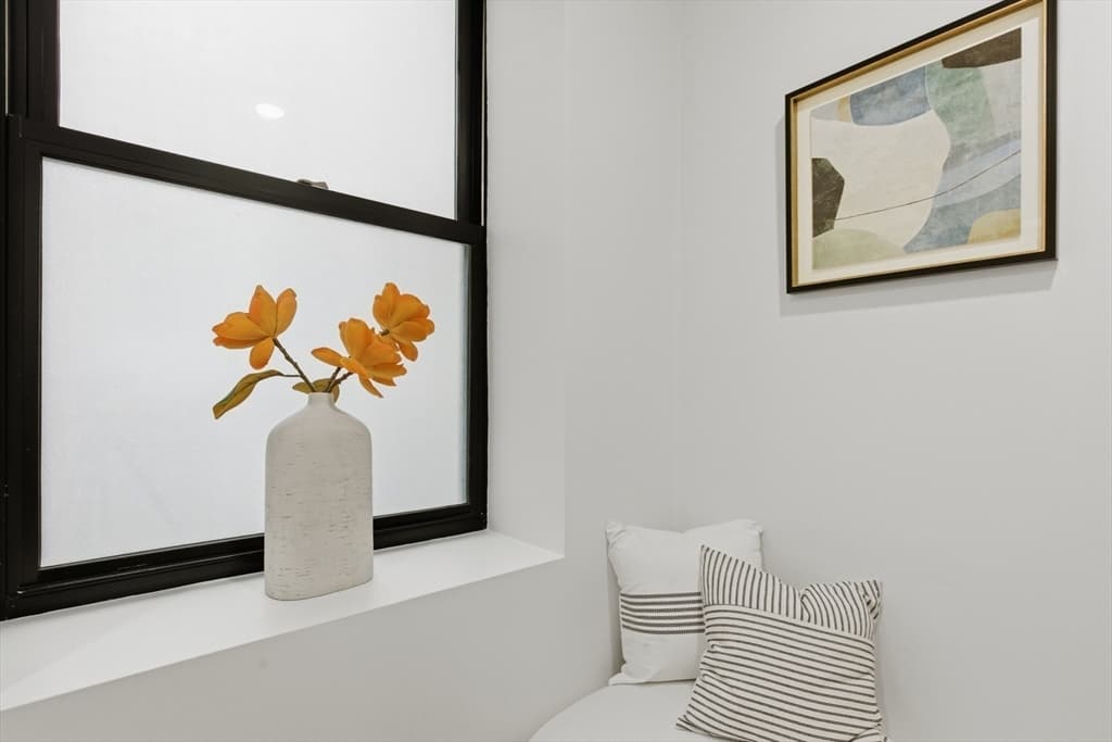 Condominium at 55 Temple Pl # 4, Boston MA 02111, photo 33 of 37