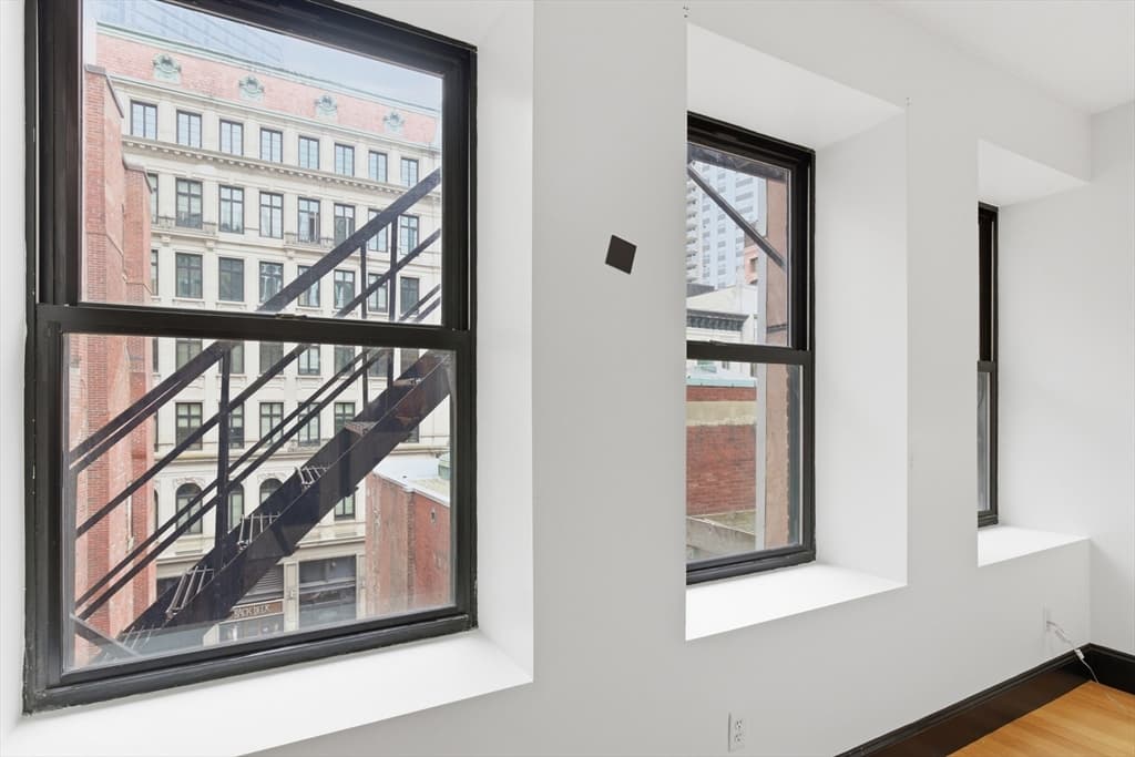 Condominium at 55 Temple Pl # 4, Boston MA 02111, photo 31 of 37