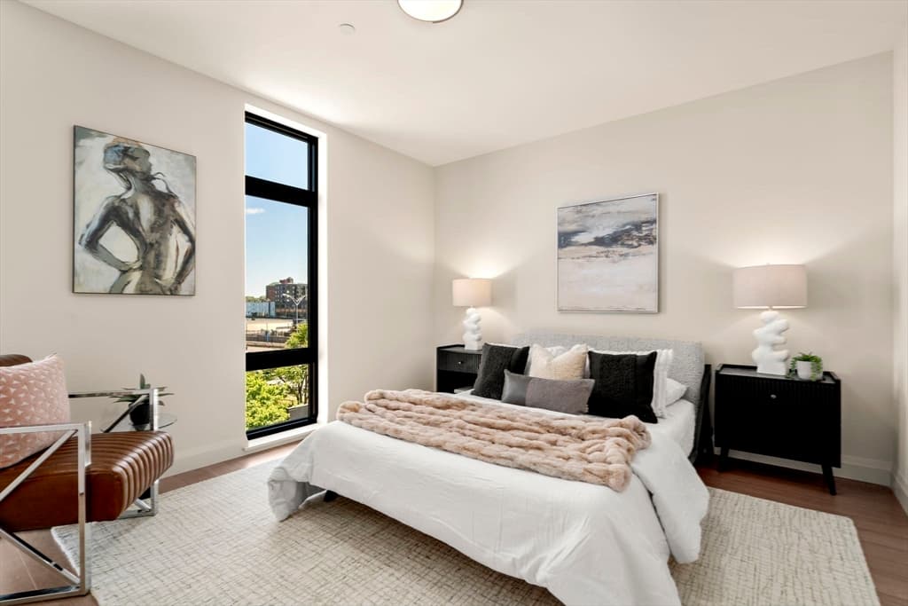 Condominium at 100 Lincoln Street # 301, Boston MA 02135, photo 5 of 15