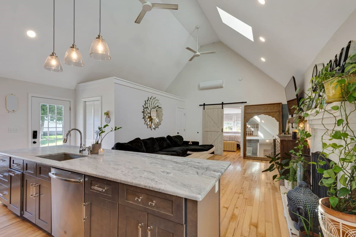 Single Family Residence at 1028 Ocean Street, Marshfield MA 02050, photo 12 of 42