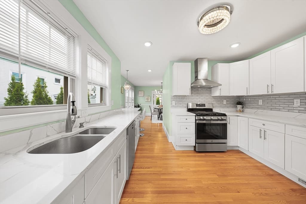 Condominium at 126 White # 126, Belmont MA 02478, photo 4 of 41