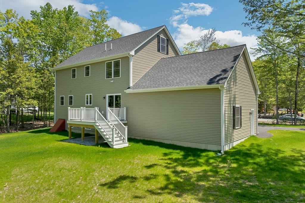 Single Family Residence at 15 Bald Hill Rd, Raymond NH 03077, Raymond, photo 6 of 39