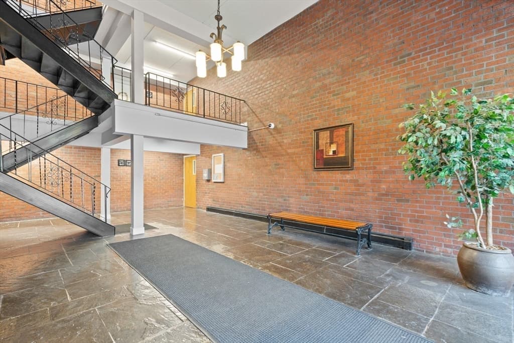 Condominium at 575 Broad St # 312, Weymouth MA 02189, photo 22 of 29