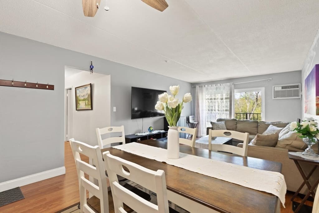 Condominium at 575 Broad St # 312, Weymouth MA 02189, photo 10 of 29