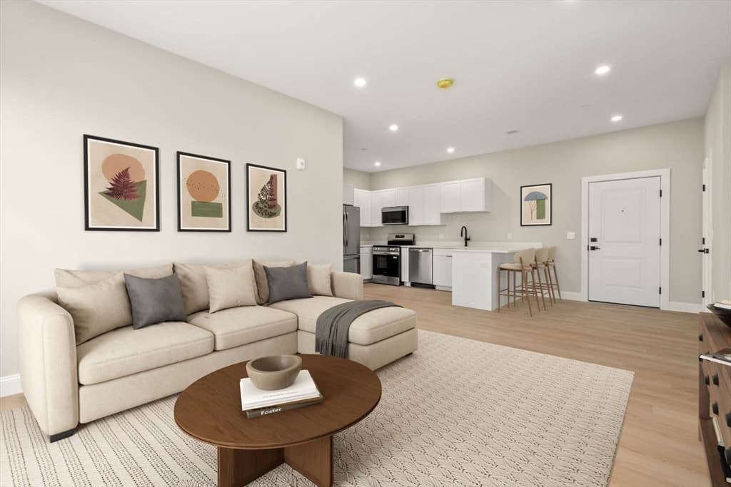 Condominium at 7 Cross St # 306, Wilmington MA 01887, photo 3 of 13