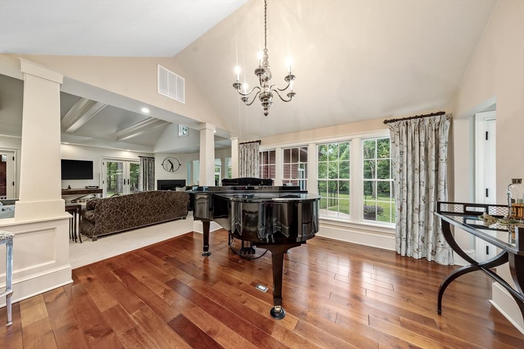 135 Milton Street, Milton MA 02186 photo 9