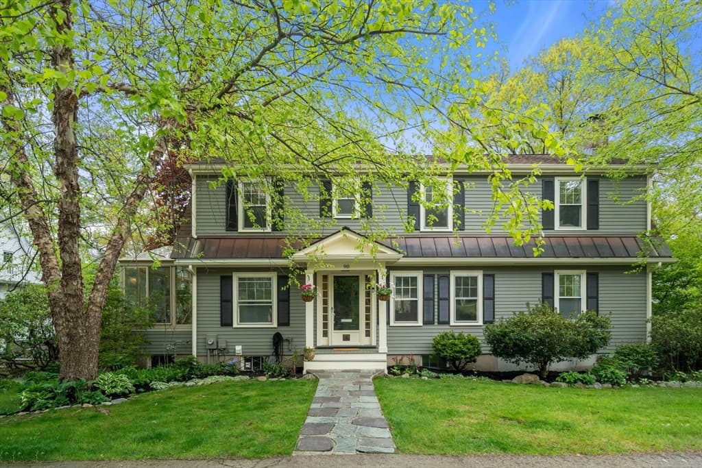 98 Brook Street, Wellesley MA 02482