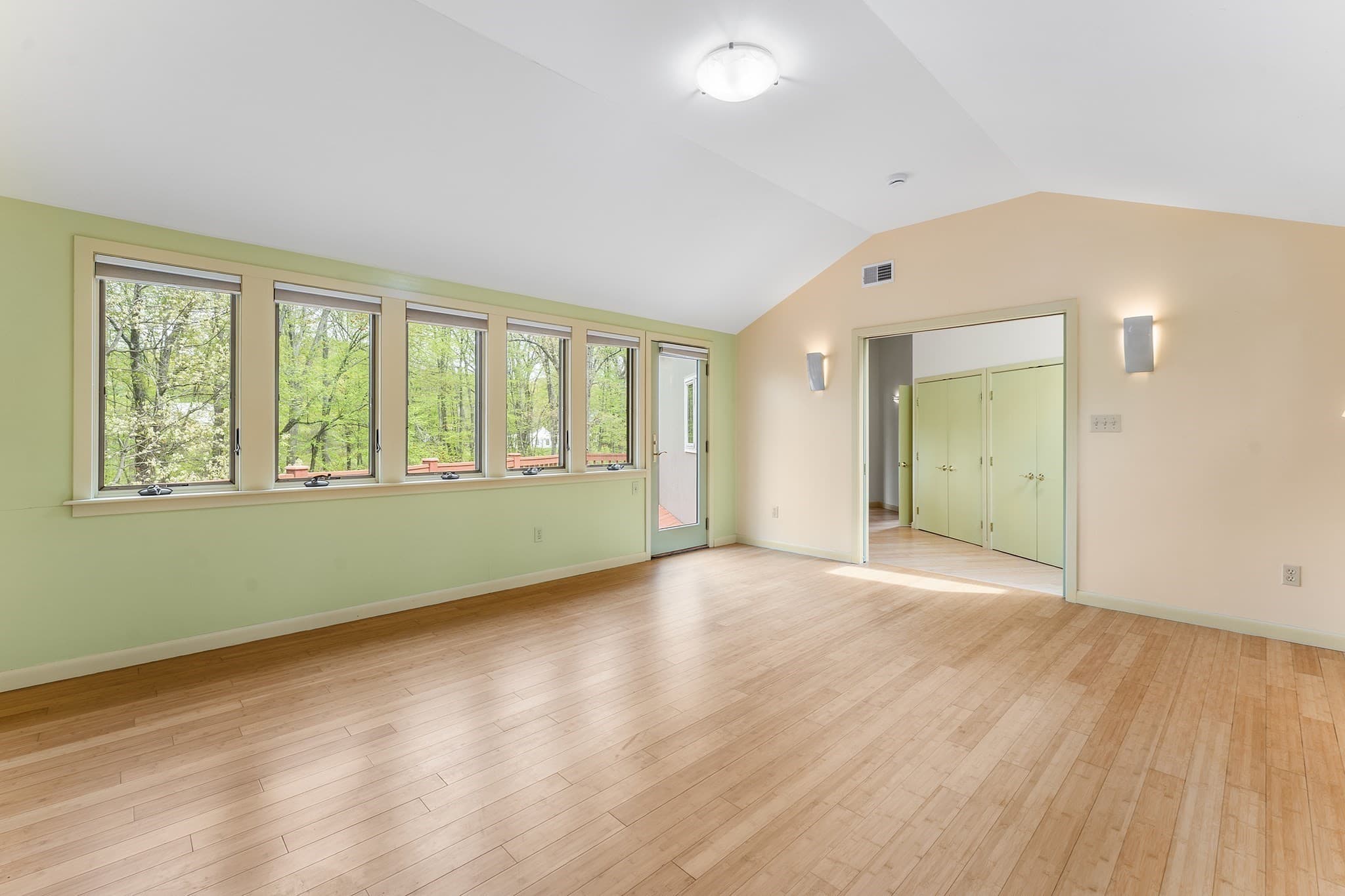 Single Family Residence at 320 Nagog Hill Rd, Acton MA 01720, photo 24 of 39