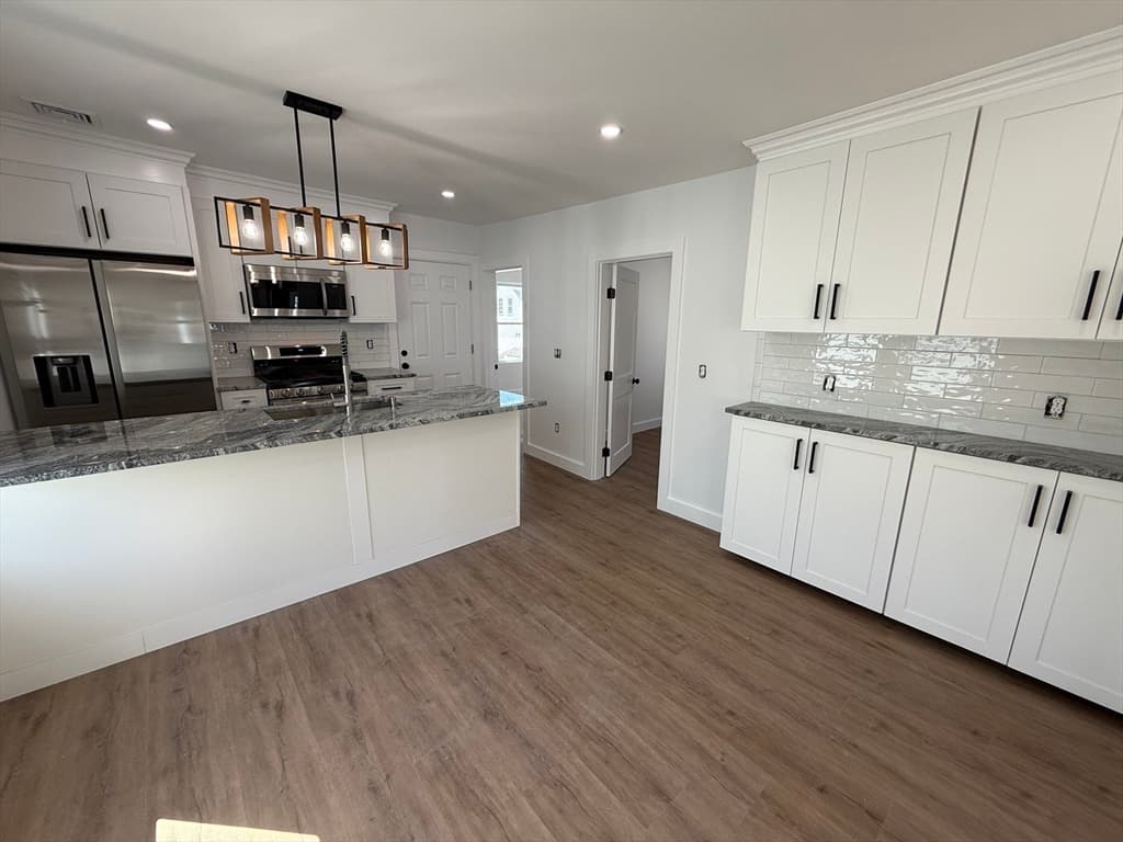 94-96 Francis St, Everett MA 02149 photo 12