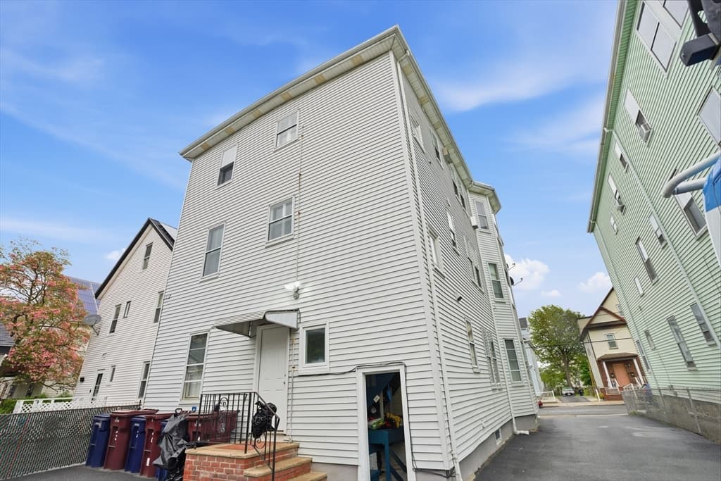94-96 Francis St, Everett MA 02149 photo 36