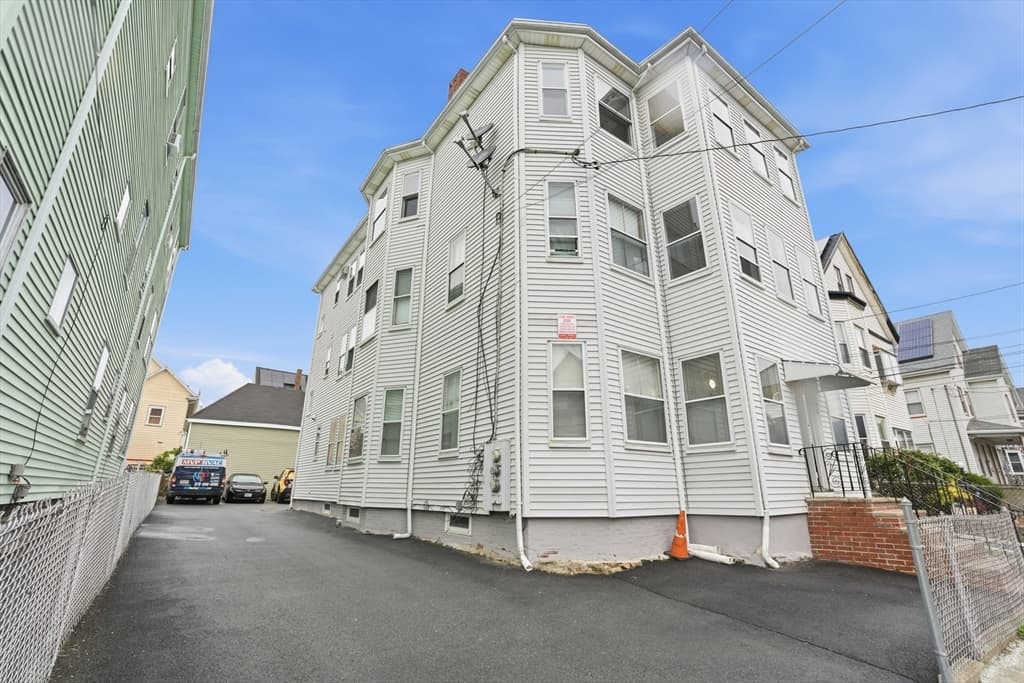 94-96 Francis St, Everett MA 02149 photo 35