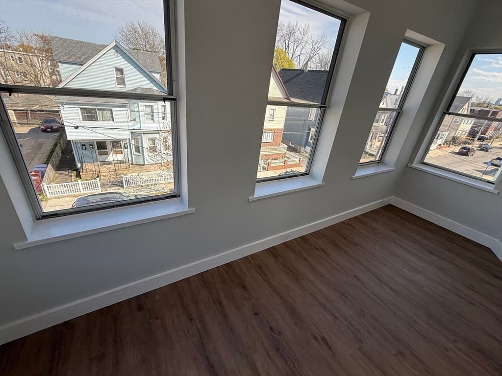 94-96 Francis St, Everett MA 02149 photo 21