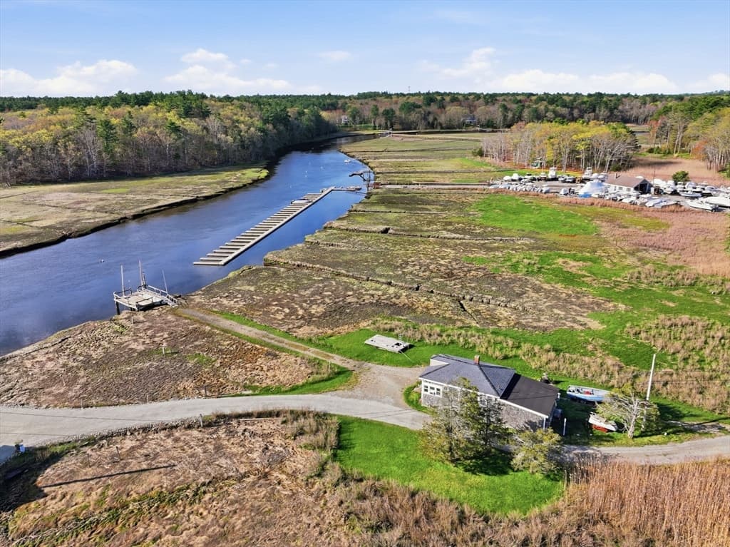 Single Family Residence at 85 Kings Landing, Norwell MA 02061, Norwell, photo 23 of 28