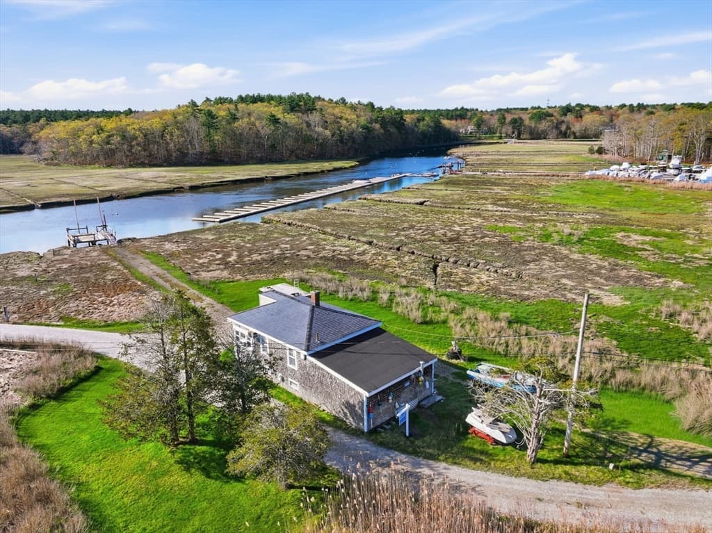 Single Family Residence at 85 Kings Landing, Norwell MA 02061, Norwell, photo 15 of 28