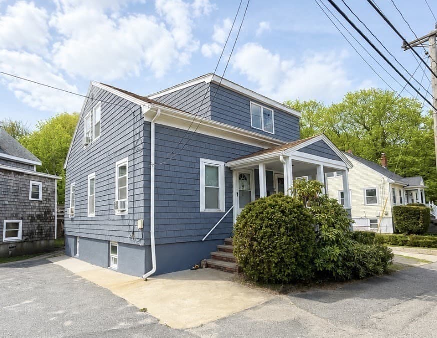 3 Family at 637 Nantasket Ave, Hull MA 02045, photo 2 of 22