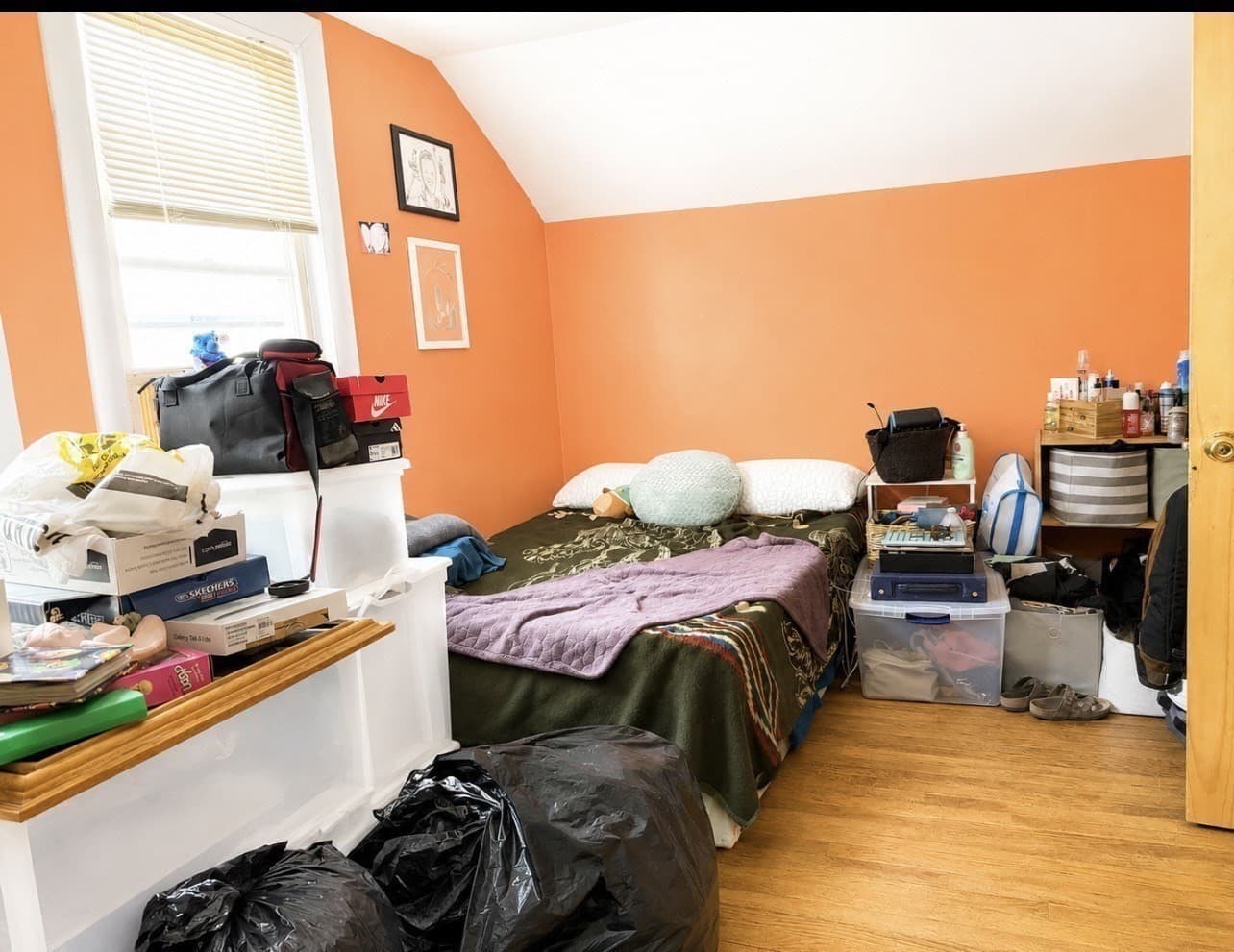 3 Family at 637 Nantasket Ave, Hull MA 02045, photo 16 of 22