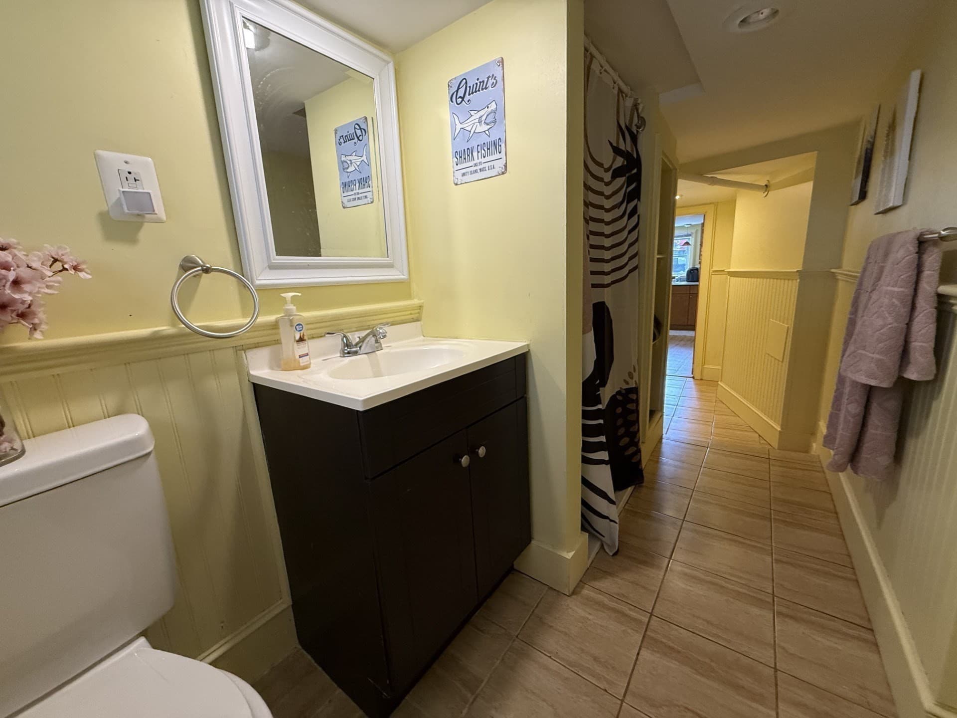 3 Family at 637 Nantasket Ave, Hull MA 02045, photo 8 of 22