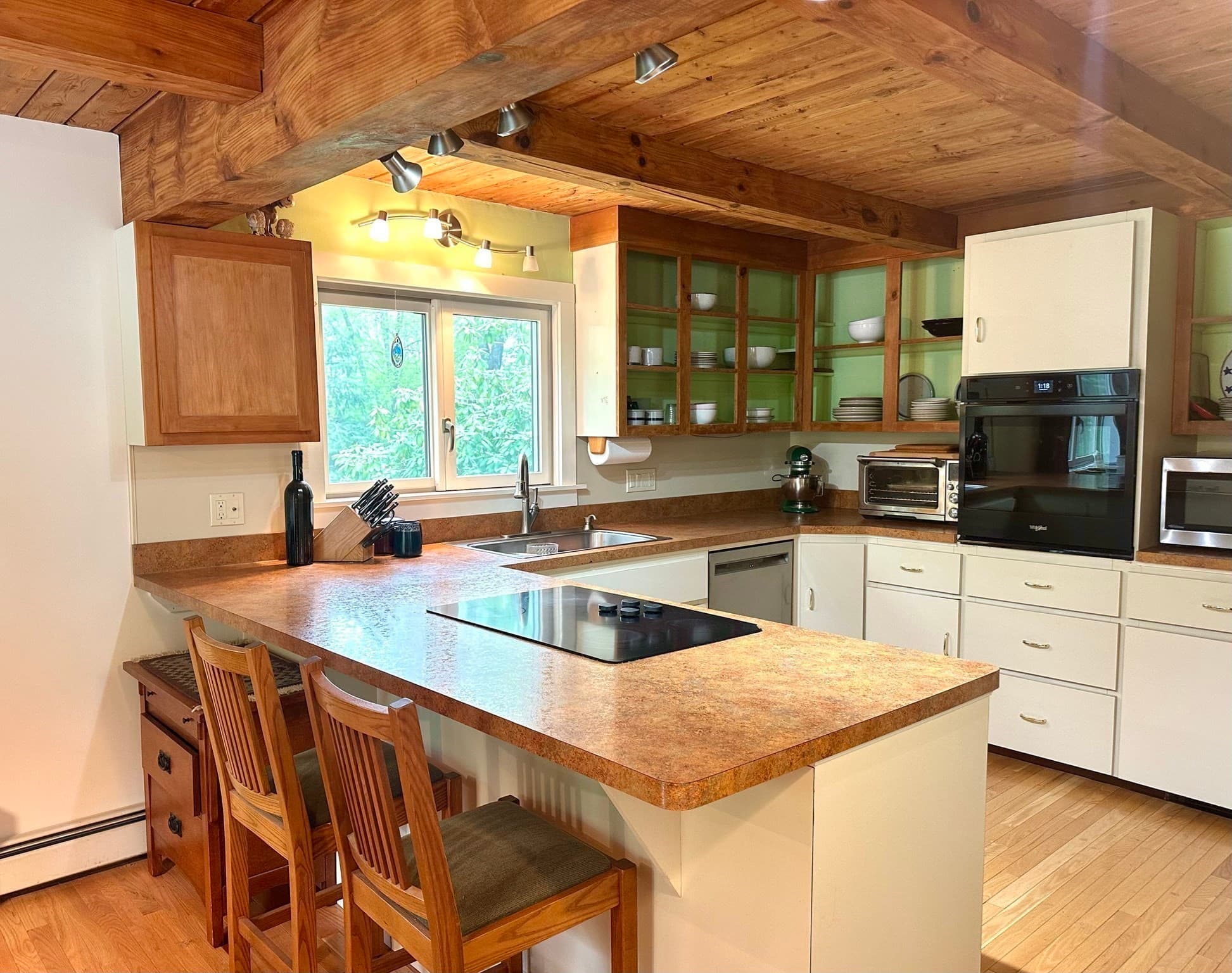 2 Family - 2 Units Side by Side at 38 Way To The River Rd, West Newbury MA 01985, photo 12 of 34