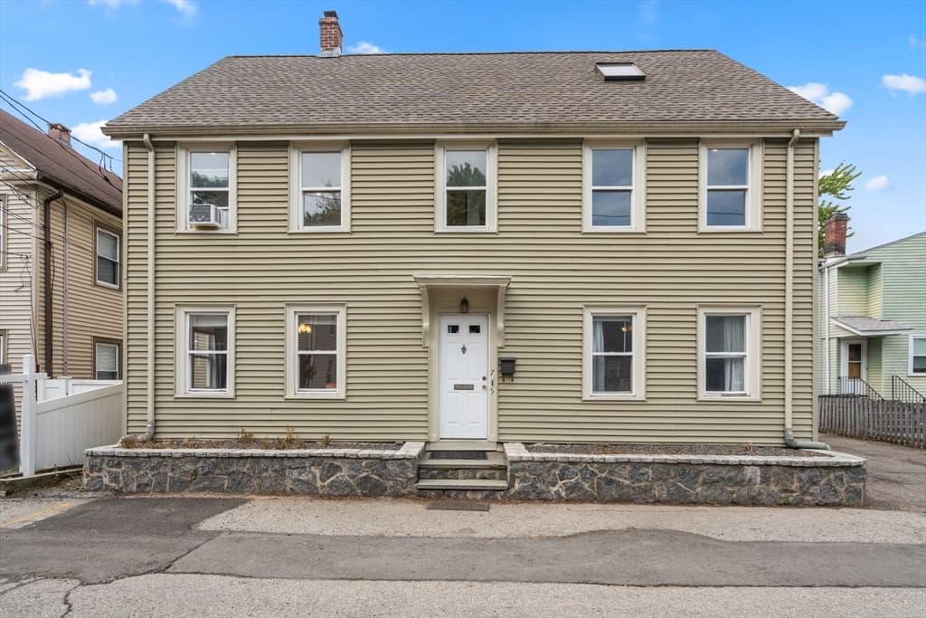 Multi Family at 5 Hearn St, Watertown MA 02472, photo 20 of 35